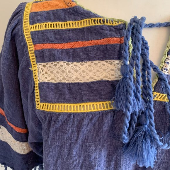 Rocks and Indigo tassle fringe boho blouse - Picture 7 of 9